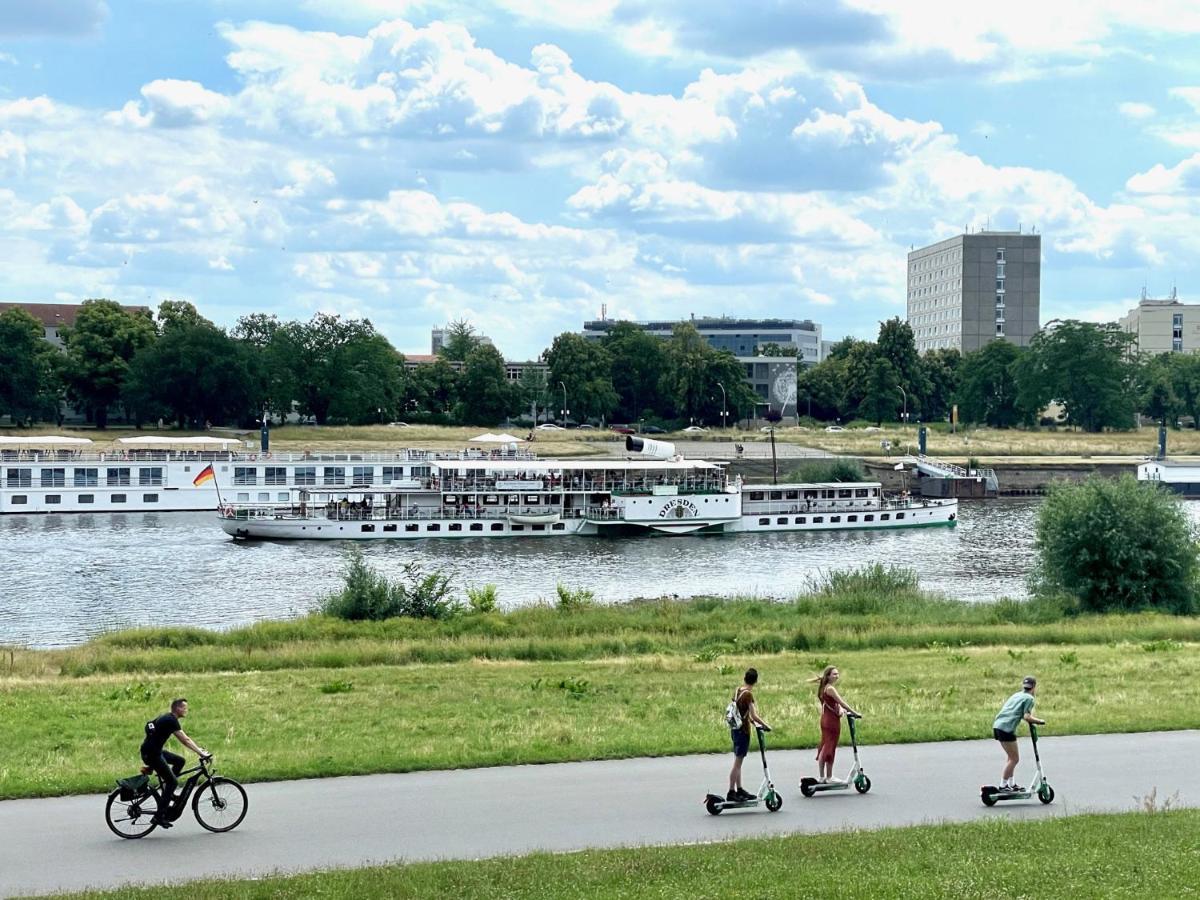 Apartment Uptown Im Herzen Der Dresdner Neustadt! Dresden Luaran gambar